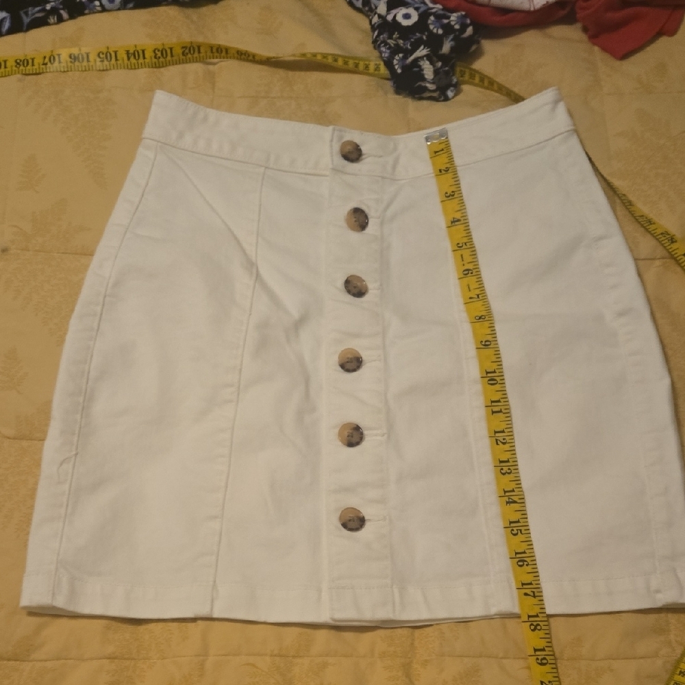 LOFT White Button-Front Mini Skirt - Picture 2 of 6